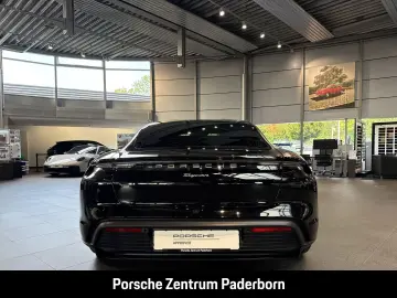 Taycan InnoDrive Luftfederung  Rückfahrkamera