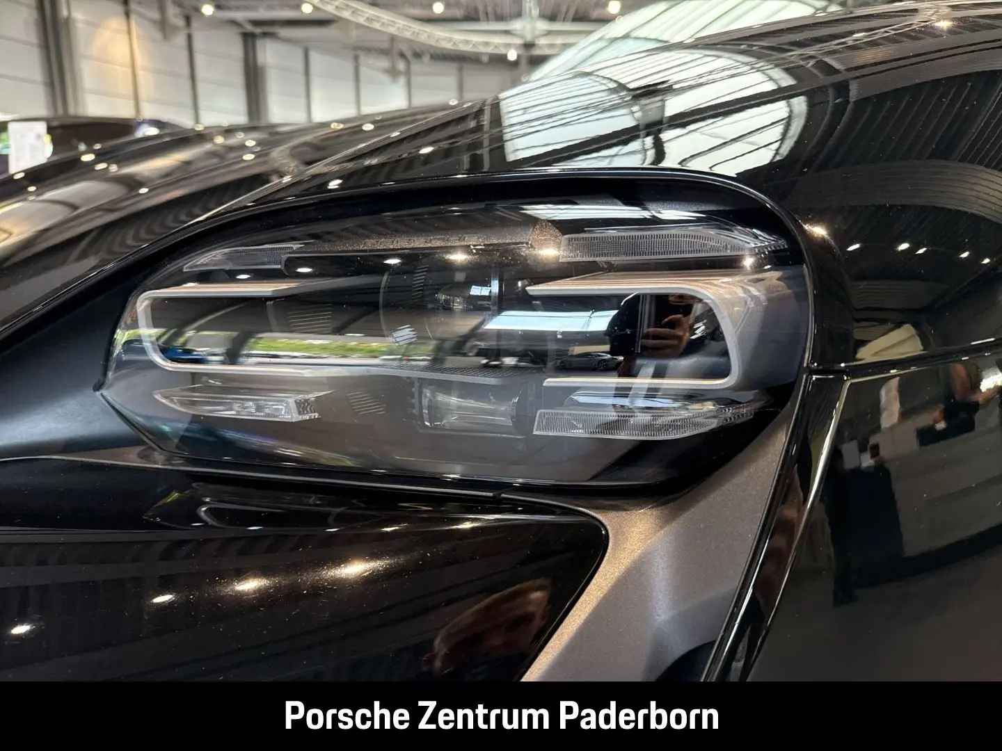 Taycan InnoDrive Luftfederung  Rückfahrkamera