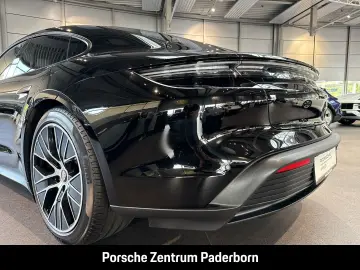Taycan InnoDrive Luftfederung  Rückfahrkamera