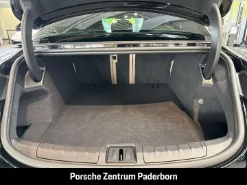 Taycan InnoDrive Luftfederung  Rückfahrkamera
