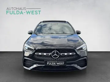 GLA 220d AMG 4M LED AHK Pano Night 360° Standhz