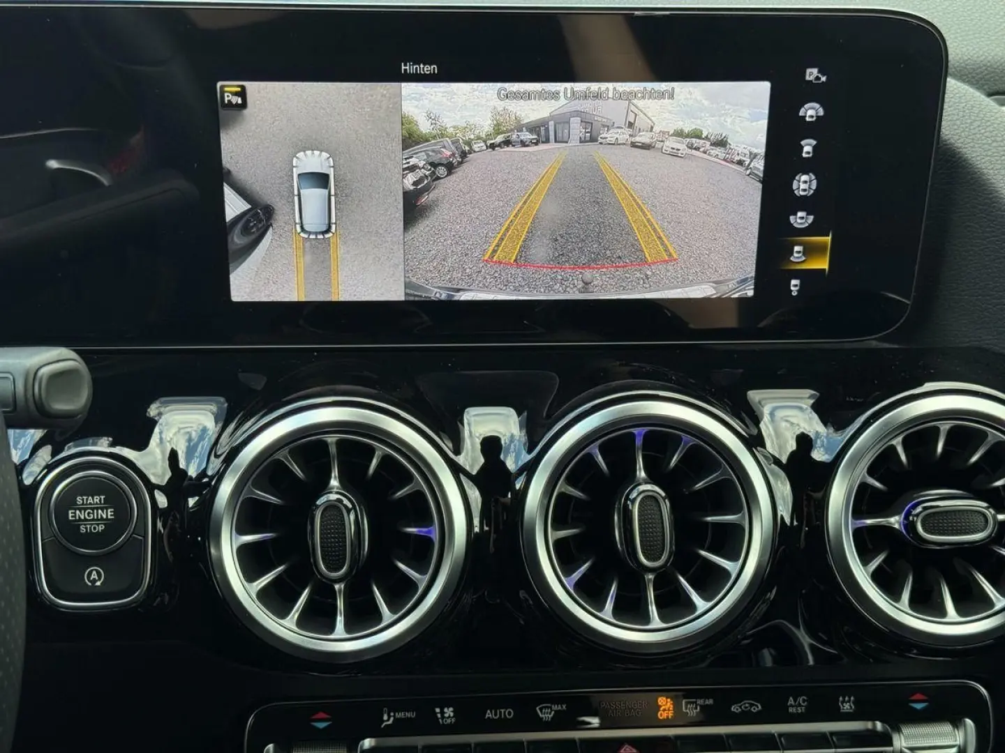 GLA 220d AMG 4M LED AHK Pano Night 360° Standhz