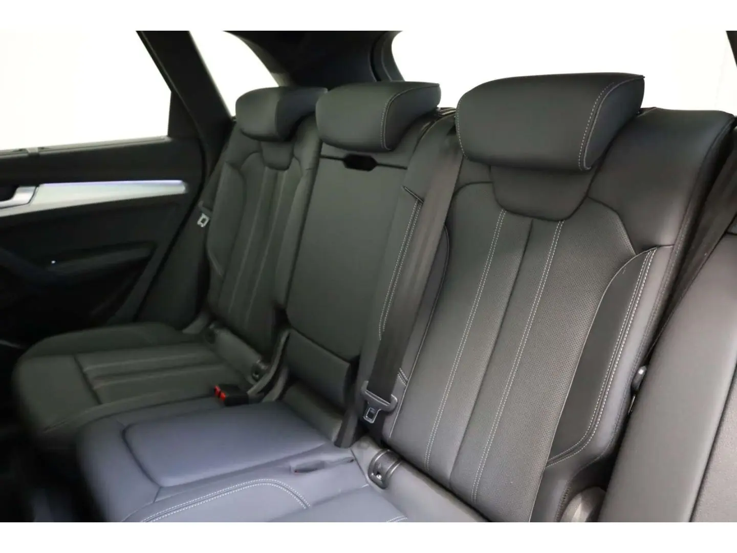 SQ5 TDI quattro/Air Susp/Ventilation/Hud/Matrix/AmbientL