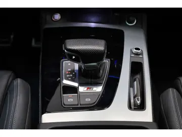 SQ5 TDI quattro/Air Susp/Ventilation/Hud/Matrix/AmbientL