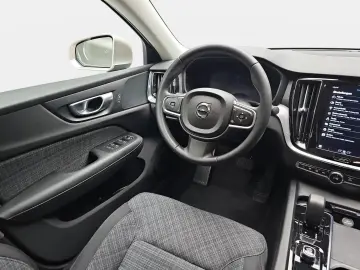 S60 B4 AUTO. CORE NAVI LED GOOGLE KAMERA LM17