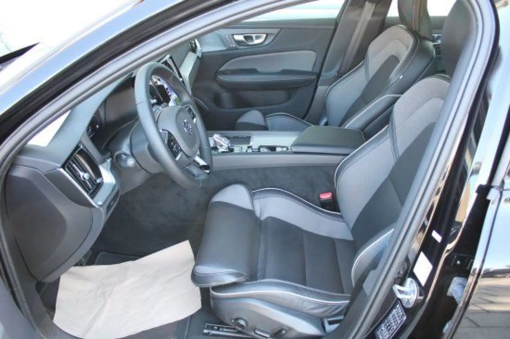 S60 B4 Plus Dark Leder Navigation Leder Rückfak