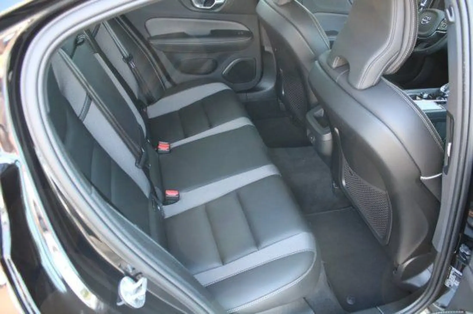 S60 B4 Plus Dark Leder Navigation Leder Rückfak