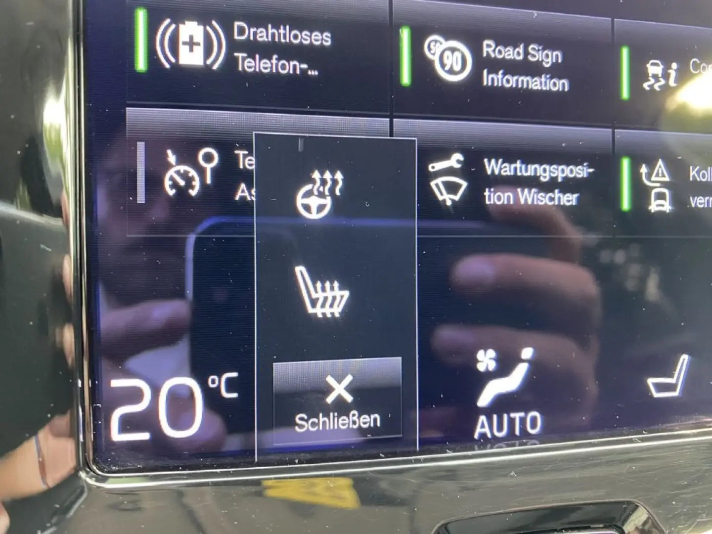 XC60 Momentum Pro B4 Diesel EU6d AHK Digitales C