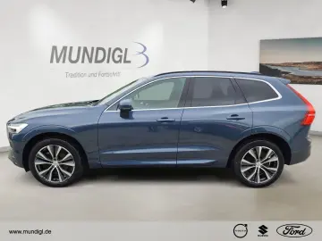 XC60 Momentum Pro 2WD B4 Diesel StandHZG AHK-kla