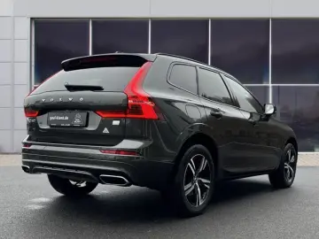 XC60 2.0 PHEV R-Design Expression Recharge Plug-