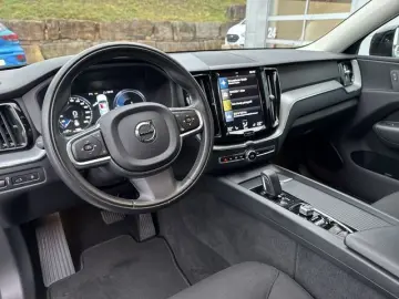 XC60 2.0 PHEV R-Design Expression Recharge Plug-