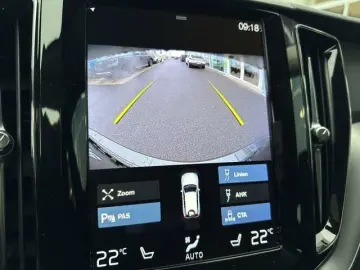 XC60 2.0 PHEV R-Design Expression Recharge Plug-