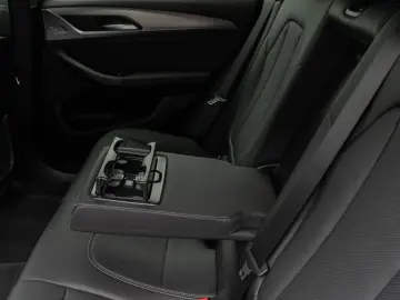 X4 xD20d Kamera DAB Lenkrhzg AHK Sport 20Zoll
