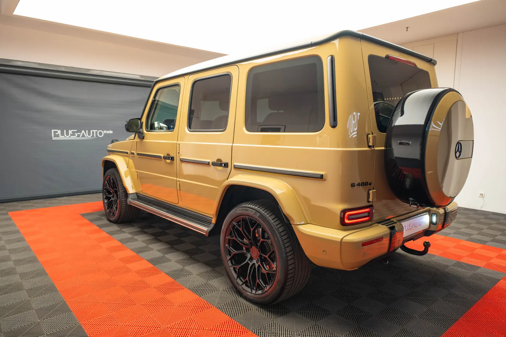 Mercedes Benz G400d AMG Burmester 360 R21