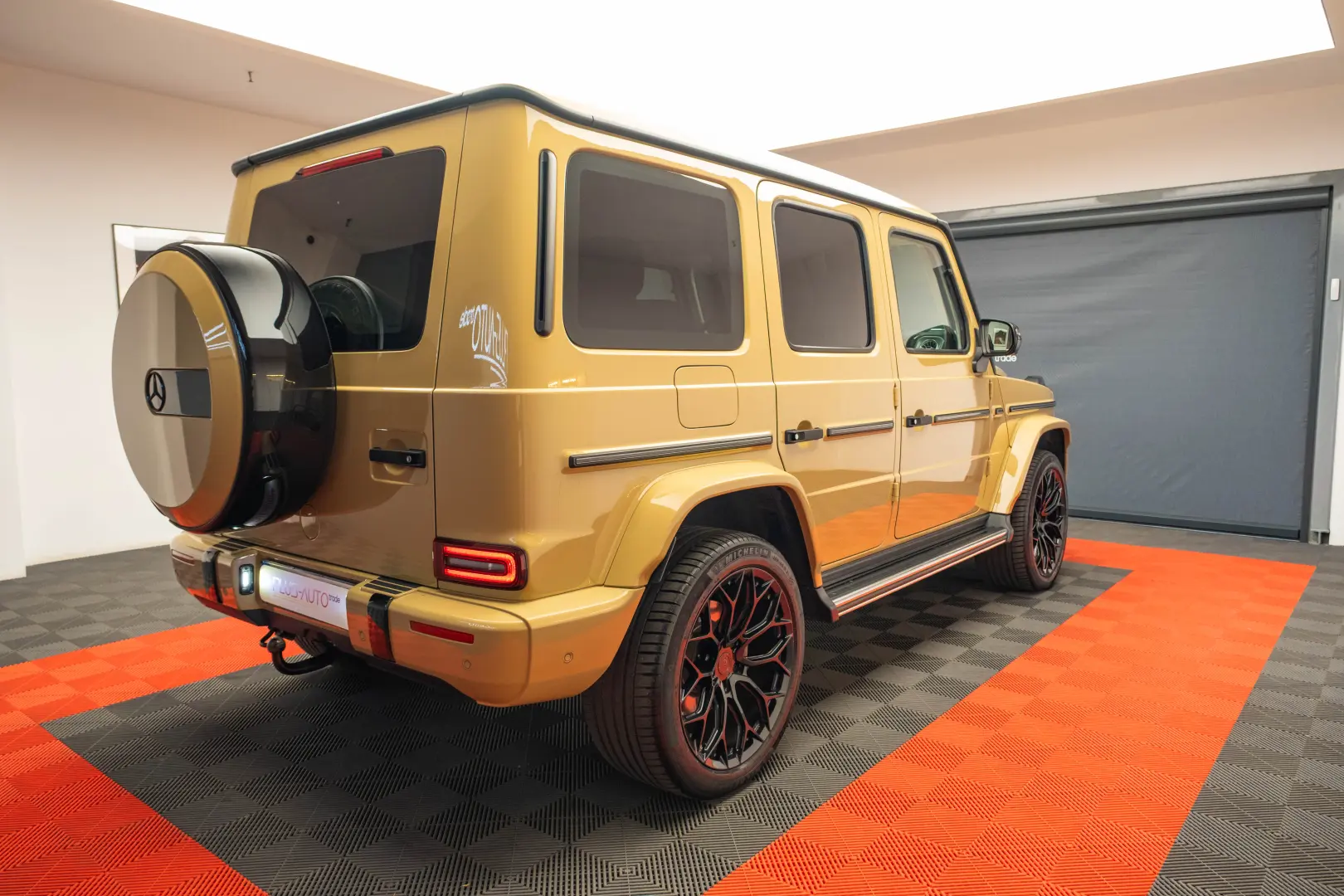 Mercedes Benz G400d AMG Burmester 360 R21
