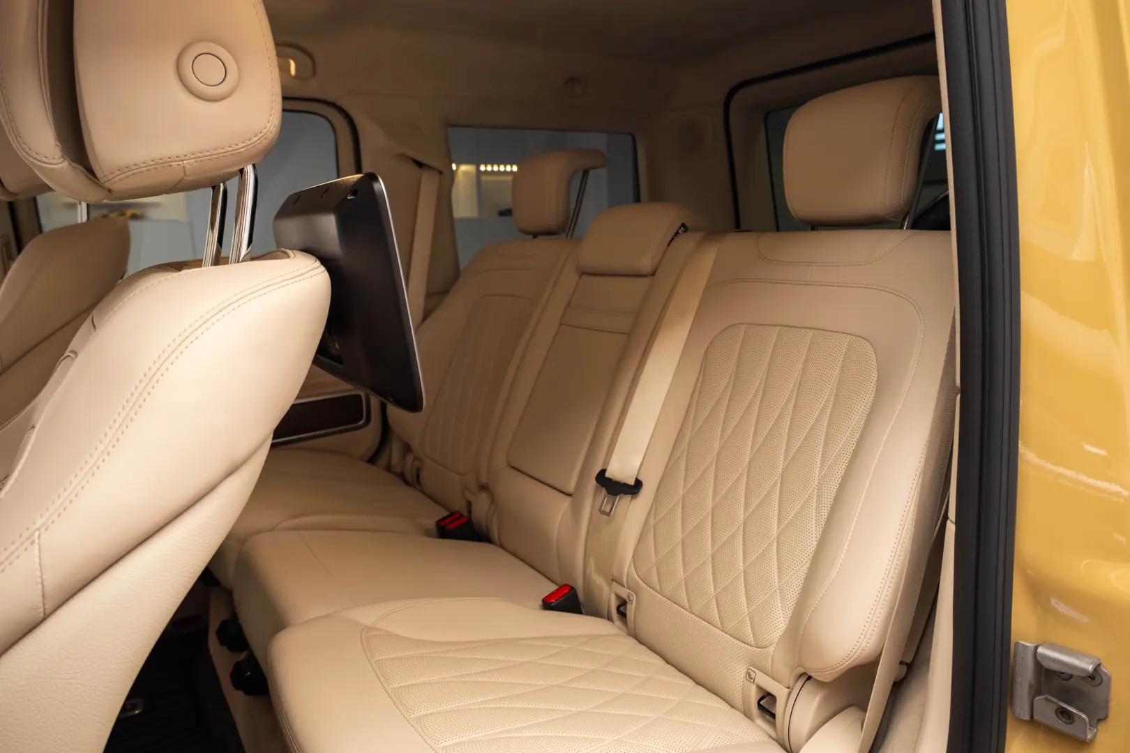 Mercedes Benz G400d AMG Burmester 360 R21