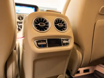 Mercedes Benz G400d AMG Burmester 360 R21