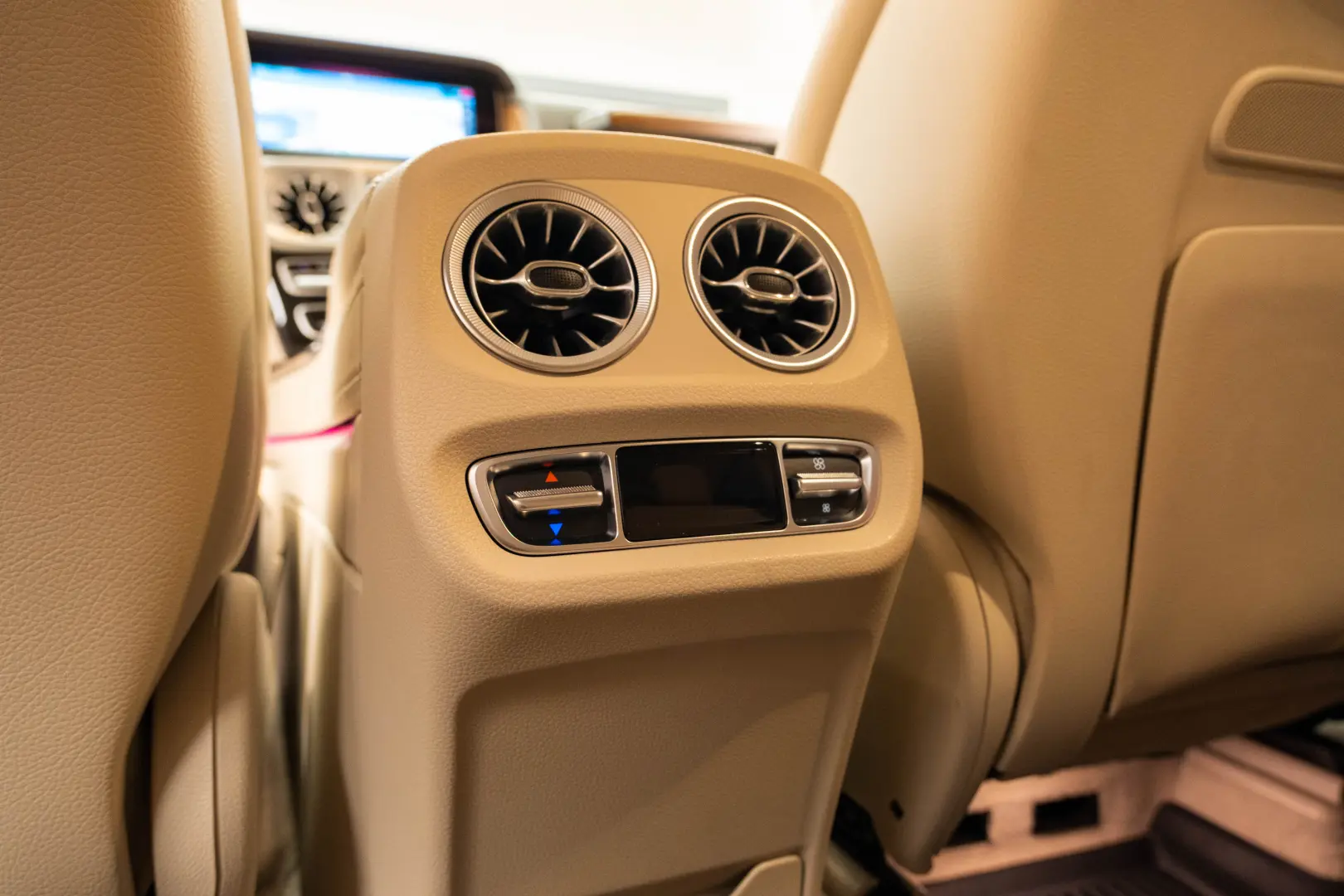 Mercedes Benz G400d AMG Burmester 360 R21