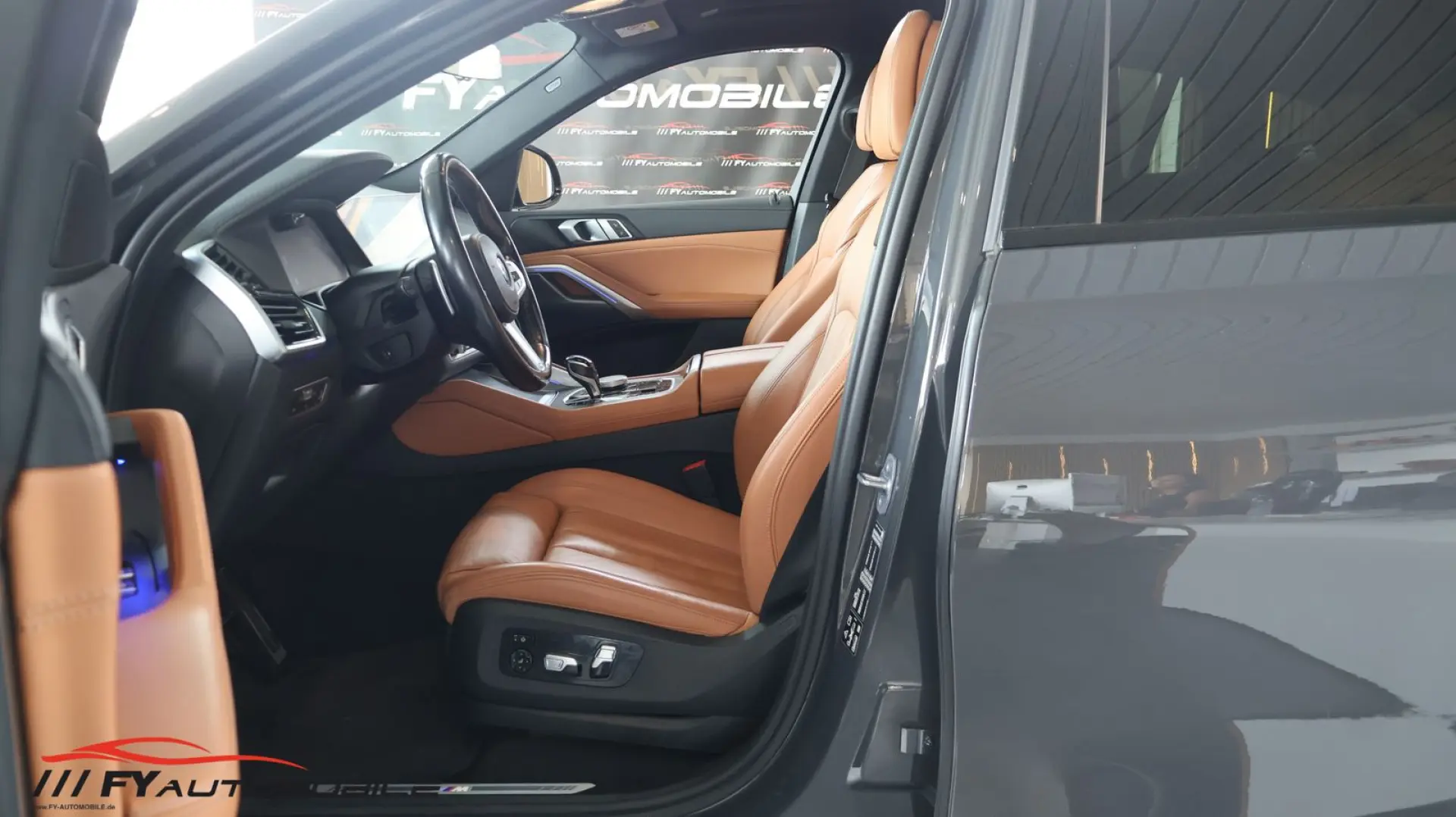 X6 xDrive 40 d M Sport Luftfahrwerk* Pano* AHK* 