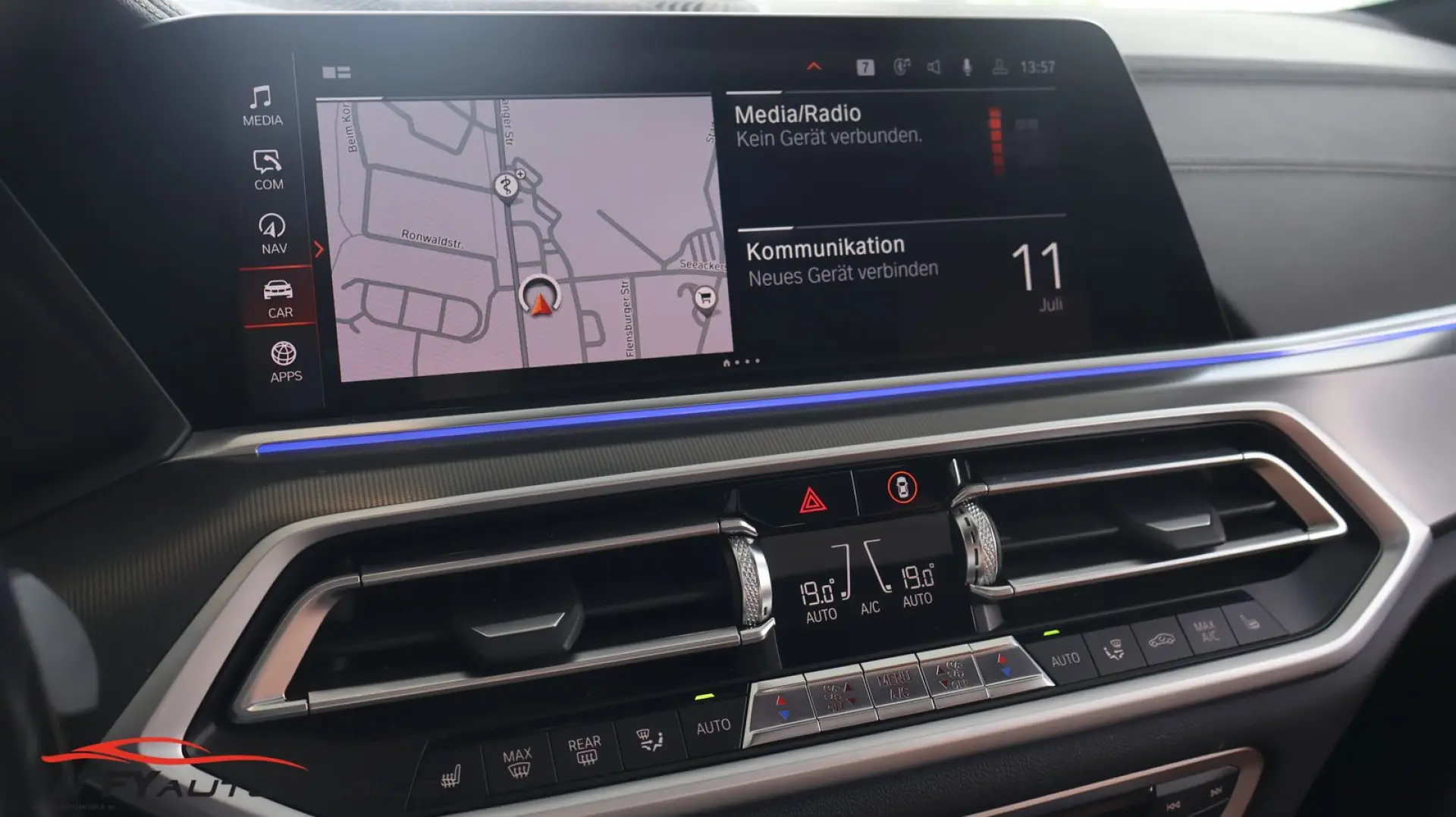 X6 xDrive 40 d M Sport Luftfahrwerk* Pano* AHK* 