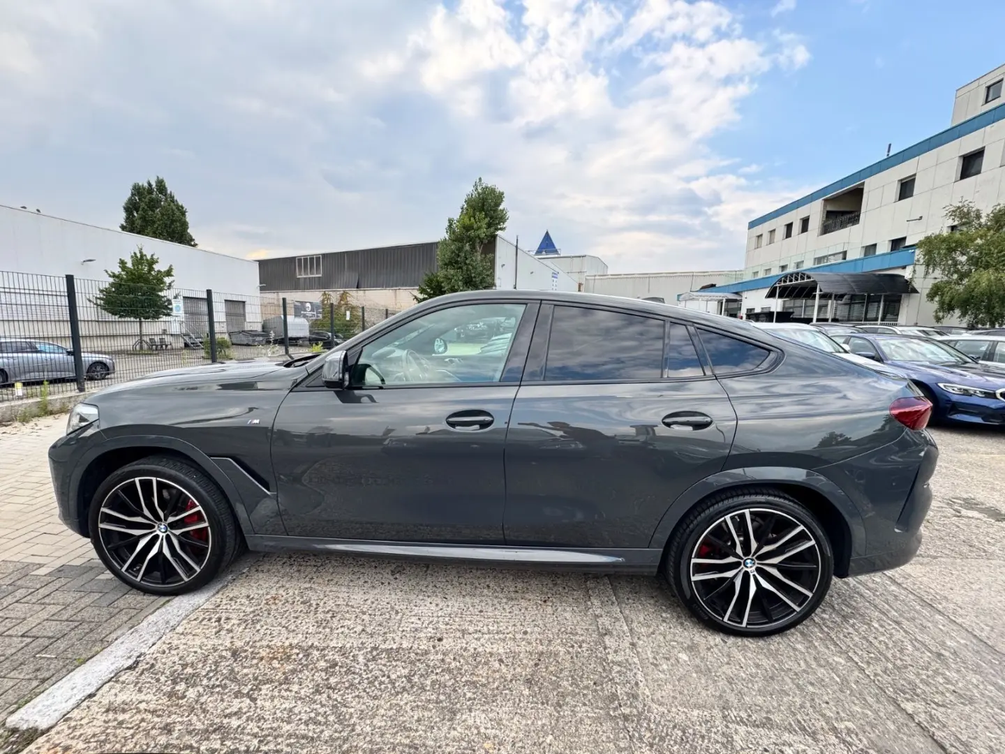 X6 xDrive 40 i M Sport/Pano/M-Sitze/HUD/SoftClos