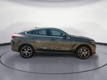 X6 xDrive40d M Sportpaket Integal-Aktivlenk. AHK