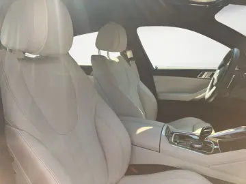 X6 xDrive40d M Sportpaket Integal-Aktivlenk. AHK