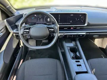 IONIQ 6 77kWh 4WD TECHNIQ PARK-P 519KM-RW MATRIX