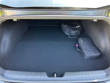 IONIQ 6 77kWh 4WD TECHNIQ PARK-P 519KM-RW MATRIX
