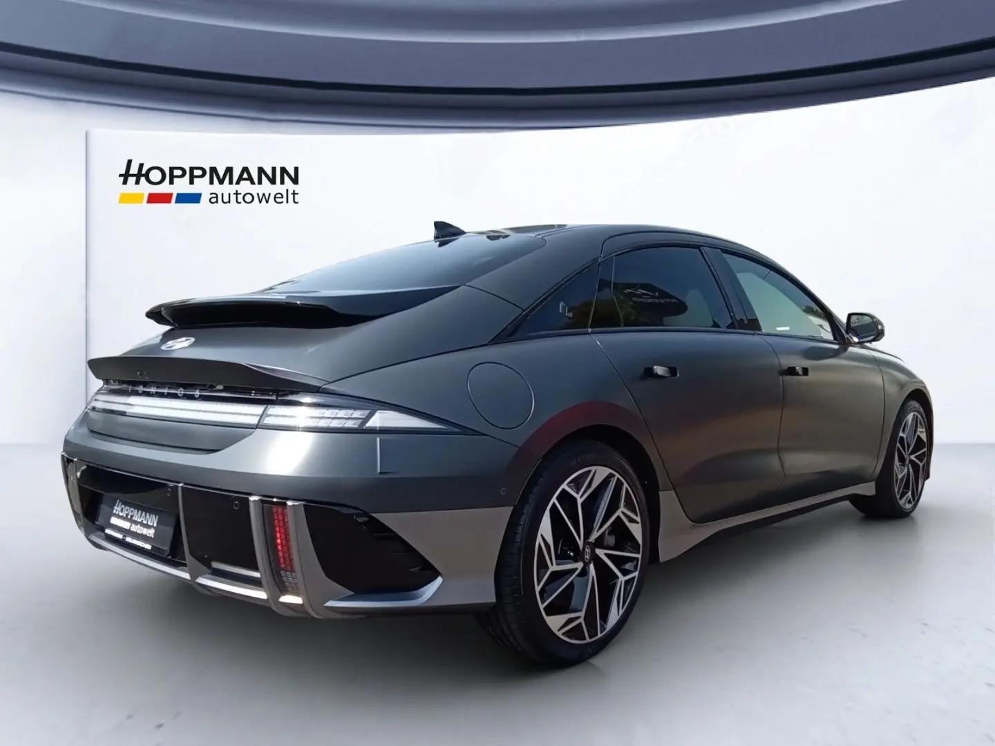 Ioniq 6 Allrad 77,4 kWh, Uniq