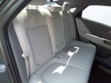 Ioniq 6 Allrad 77,4 kWh, Uniq