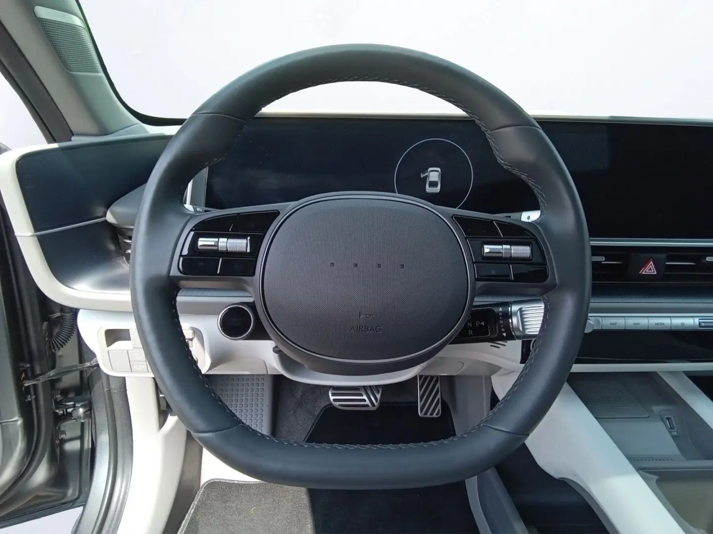 Ioniq 6 Allrad 77,4 kWh, Uniq