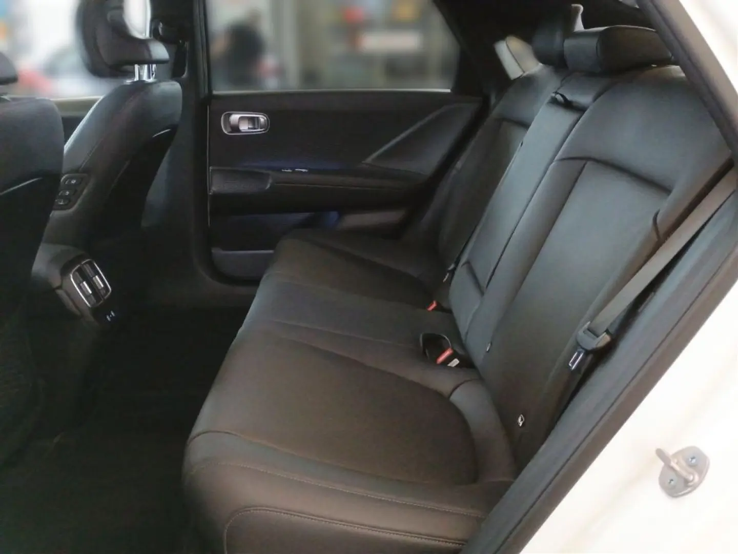 IONIQ 6 77,4kWh 4WD UNIQ HUD Navi Digitales Cock