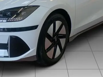 IONIQ 6 77,4kWh 4WD UNIQ HUD Navi Digitales Cock