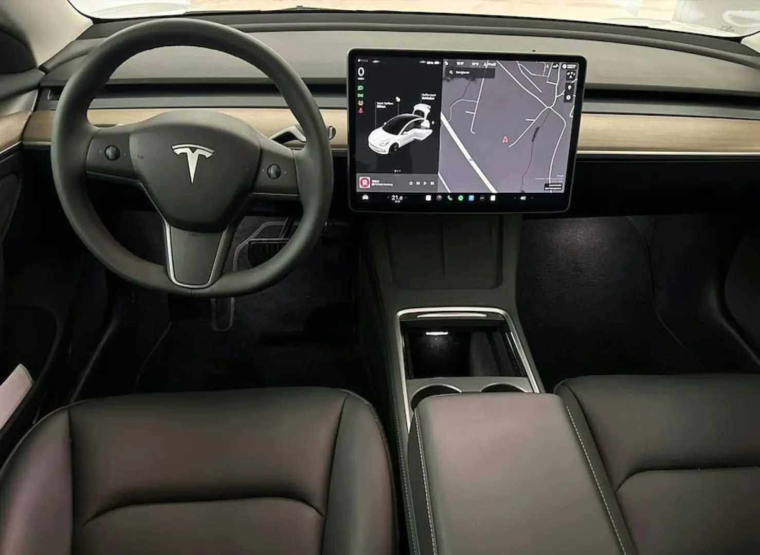 Model 3 LONG RANGE DUAL 4WD SoH 98/100 NP:59tEUR