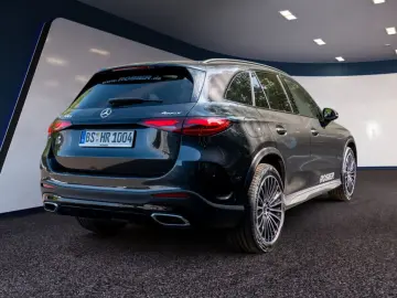 GLC 220 d 4M AMG Line AHK Distr Pano Night Burme