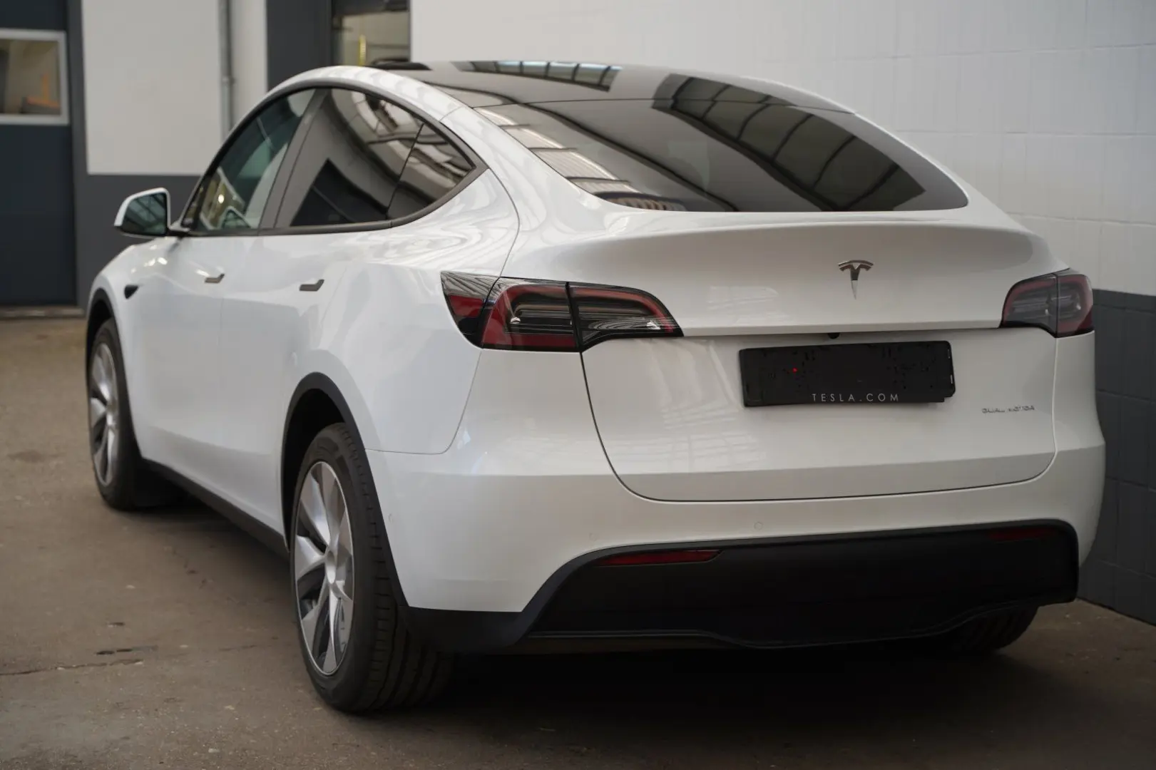 Model Y Long Range AWD *Mwst. ausweisbar*Matrix-