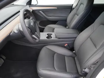Model Y Long Range AWD *Mwst. ausweisbar*Matrix-