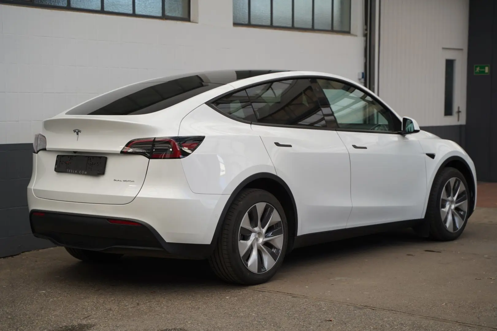 Model Y Long Range AWD *Mwst. ausweisbar*Matrix-
