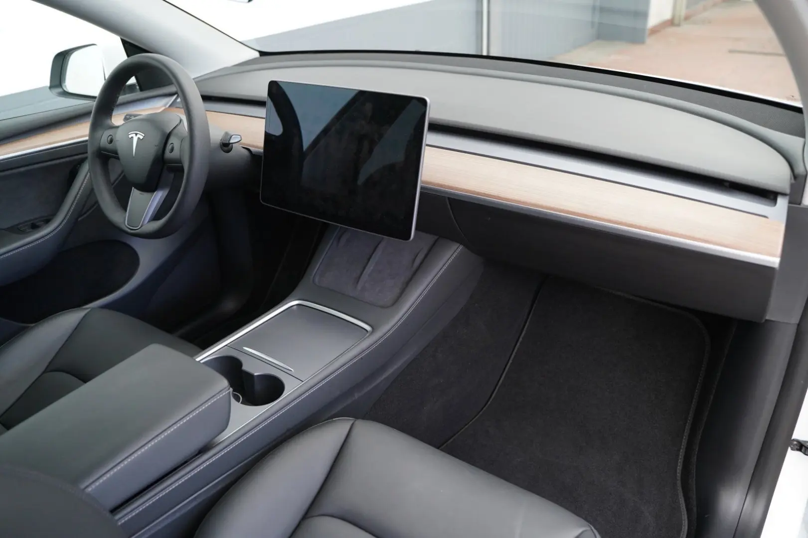 Model Y Long Range AWD *Mwst. ausweisbar*Matrix-