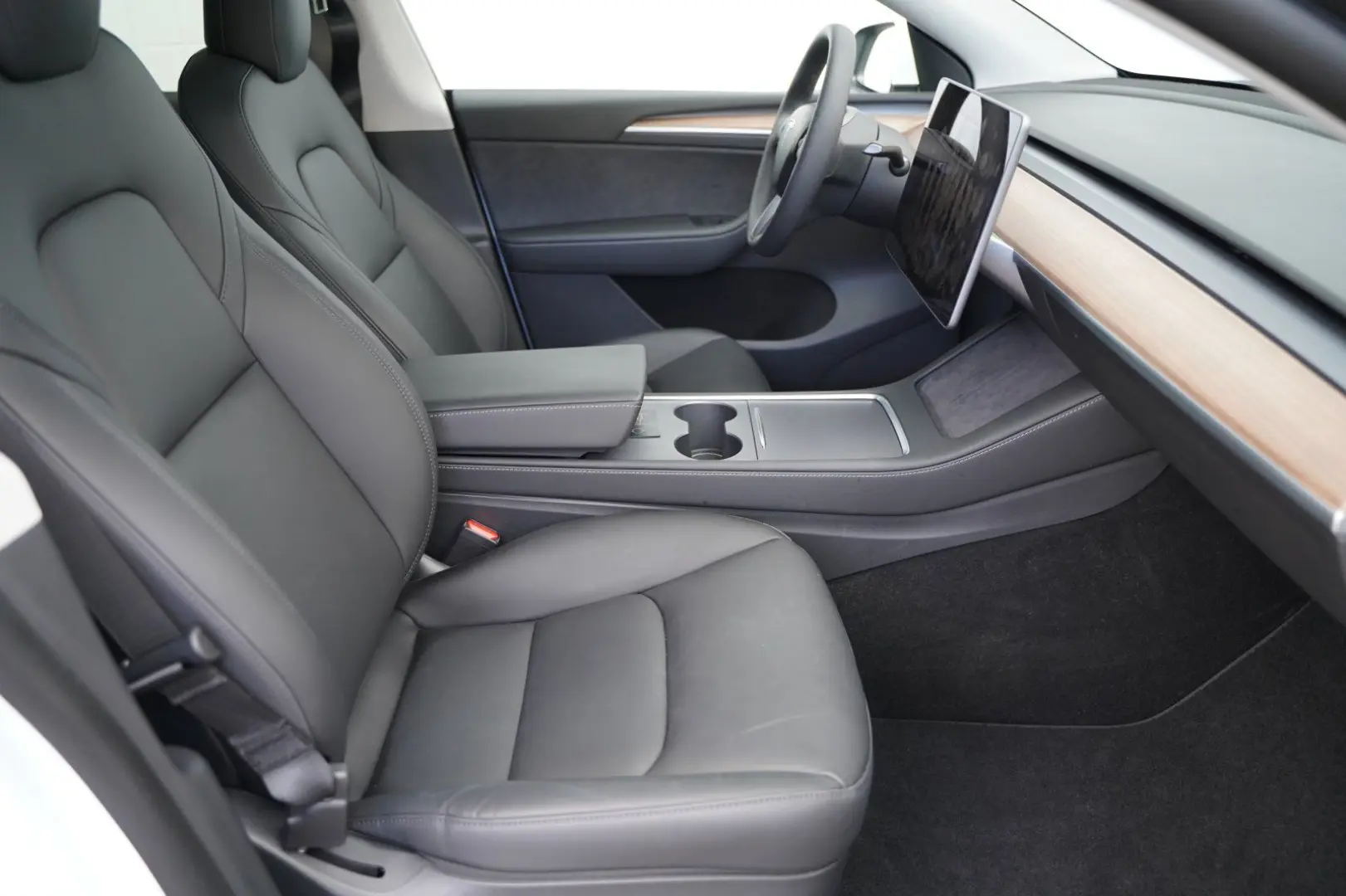 Model Y Long Range AWD *Mwst. ausweisbar*Matrix-