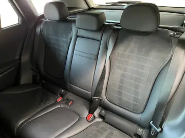 GLC 200 4matic AMG +MBUX+SpurW+W-Paket+PDC+LED