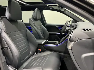 GLC 200 4M AMG AHK+Pano+Kamera+LED+Navi+el.Heck