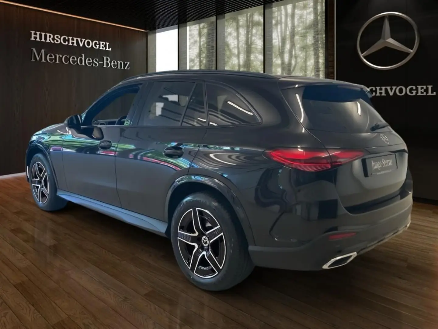 GLC 200 4M AMG-Line+Night+AHK+DISTRONIC+MBUX+LED
