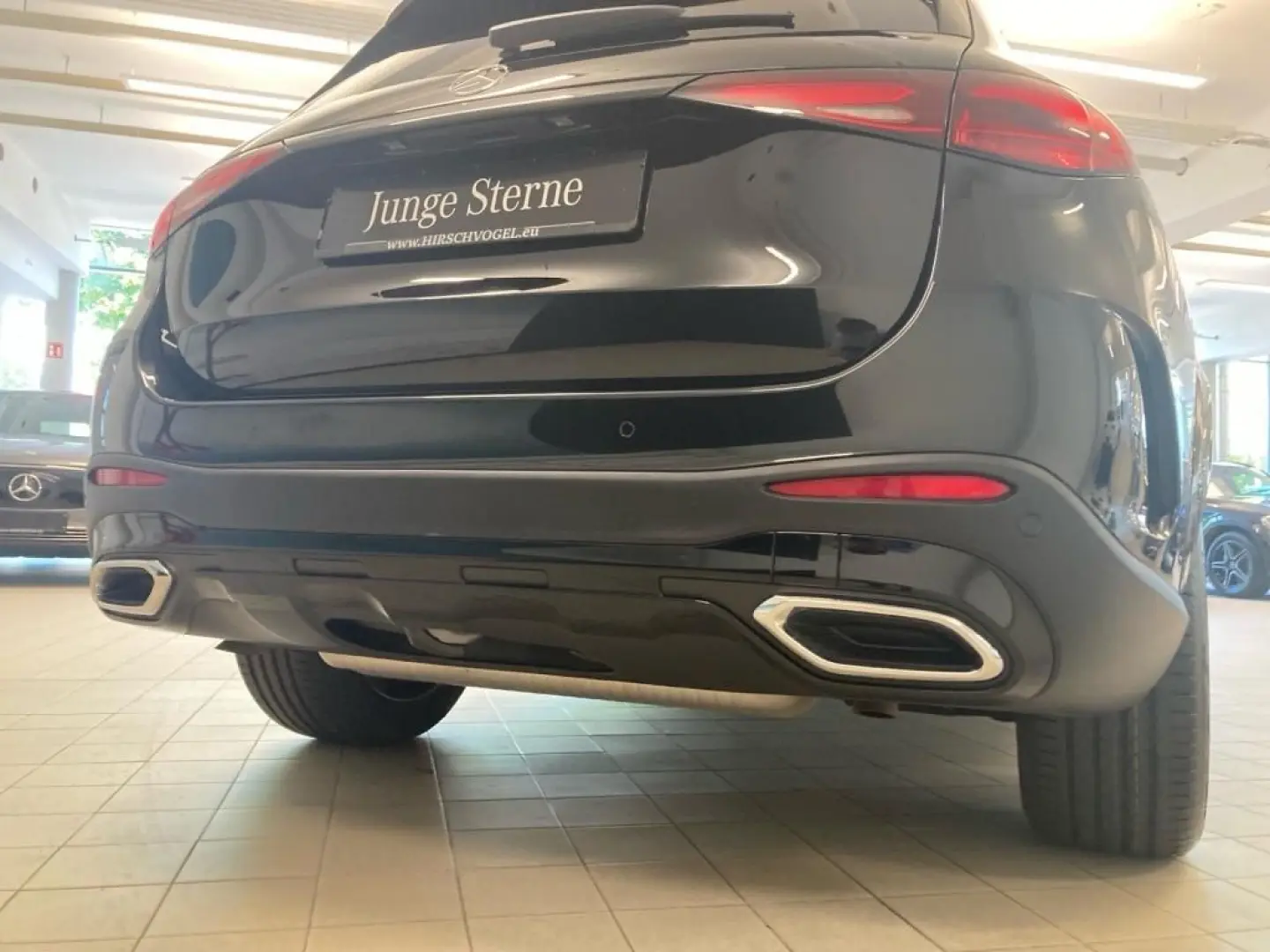GLC 200 4M AMG-Line+Night+AHK+DISTRONIC+MBUX+LED