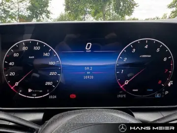 GLC 200 4M AMG AHK Panorama MBUX Ambiente CamLED