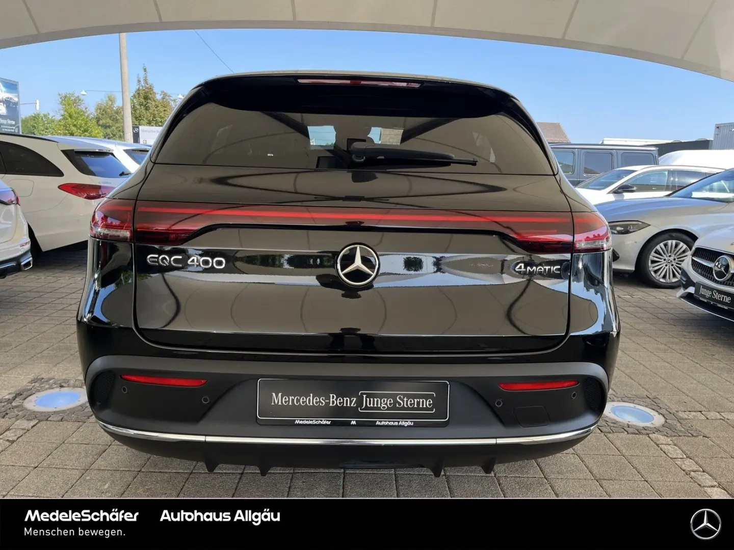 EQC 400 4M AMG Distronic SHD AHK 360° Soundsyste
