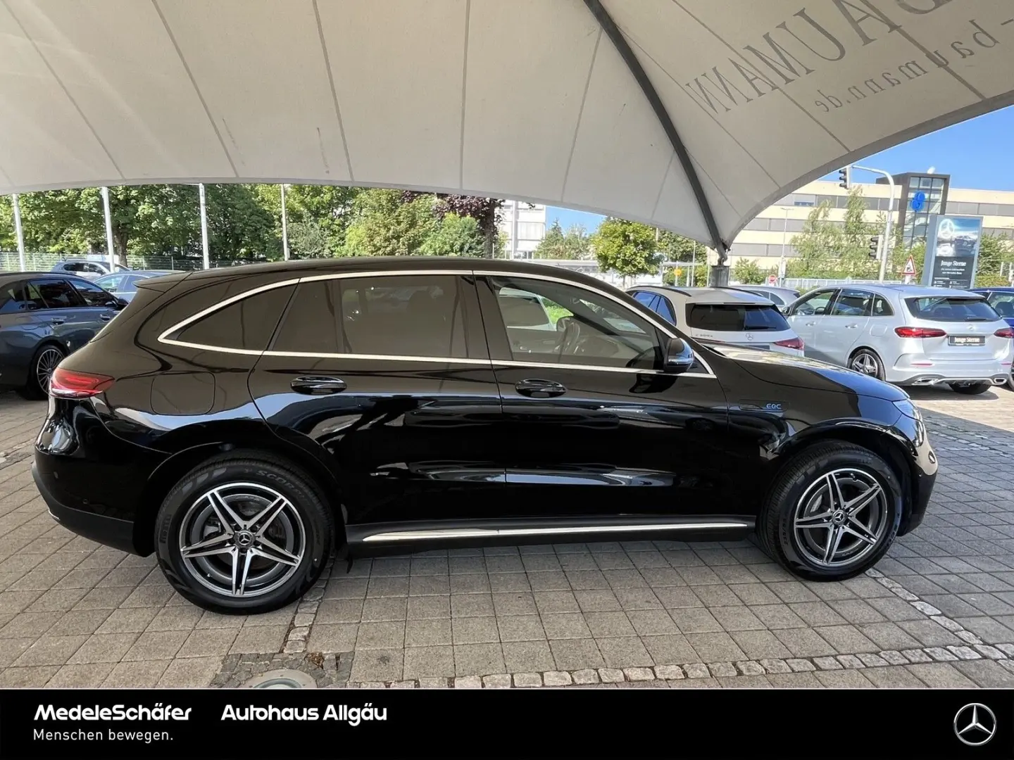 EQC 400 4M AMG Distronic SHD AHK 360° Soundsyste