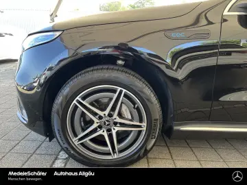 EQC 400 4M AMG Distronic SHD AHK 360° Soundsyste