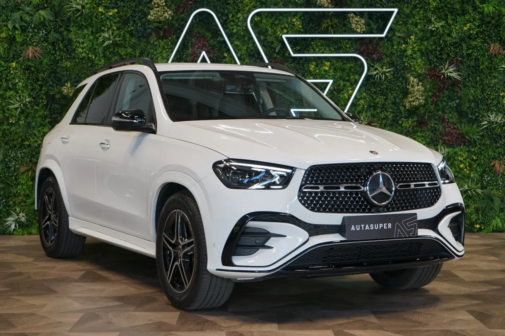 GLE 300d 4M*AMG*VZDUCH*BURM*360*68.843€ NETTO
